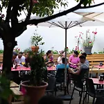 Cruce De Caminos Hostel
