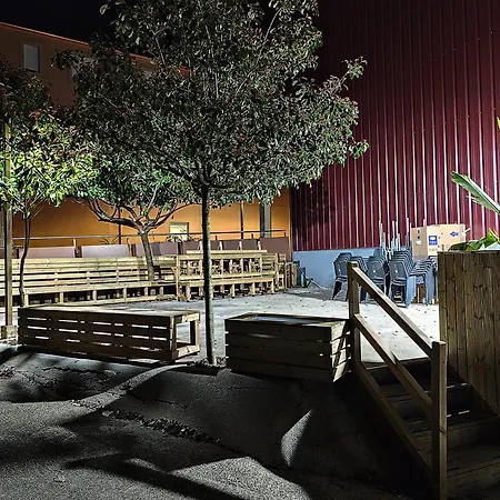 Cruce De Caminos Hostel
