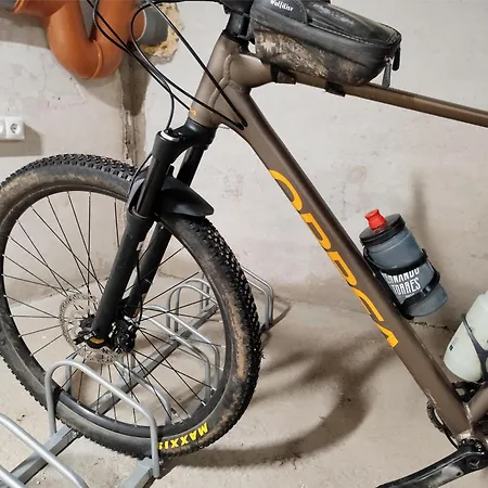 Cruce De Caminos * Arzúa