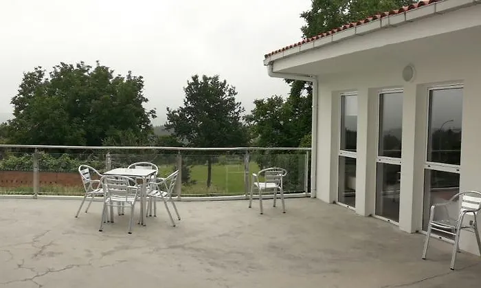 Cruce De Caminos * Arzúa